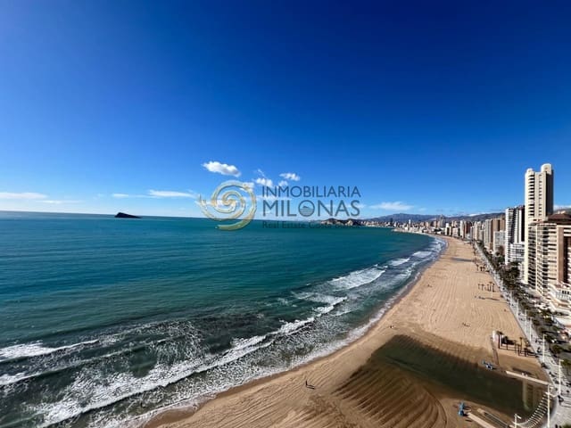 3 soveværelse Lejlighed til salg i Benidorm med swimmingpool - € 689.500 (Ref: 9341295)