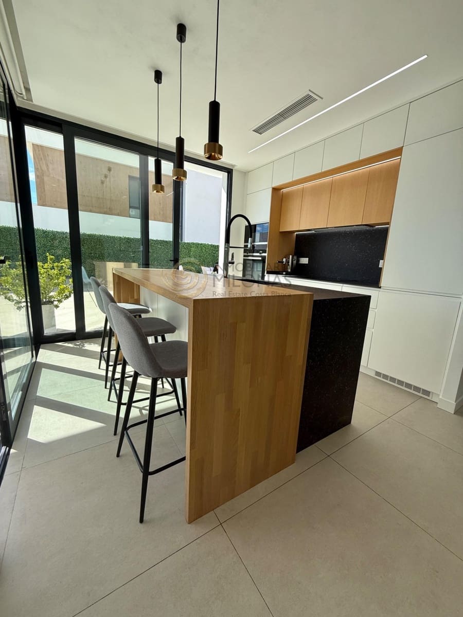 3 bedroom Villa for sale in Finestrat with pool garage - € 799,000 (Ref: 9341297)