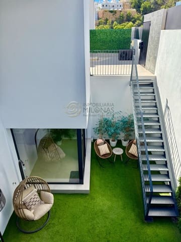 Chalet de 3 habitaciones en Finestrat en venta con piscina garaje - 799.000 € (Ref: 9341297)