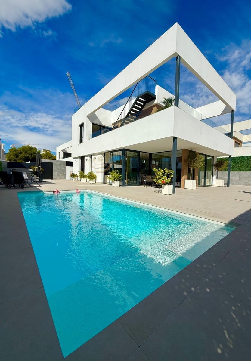 3 bedroom Villa for sale in Finestrat with pool garage - € 799,000 (Ref: 9341297)