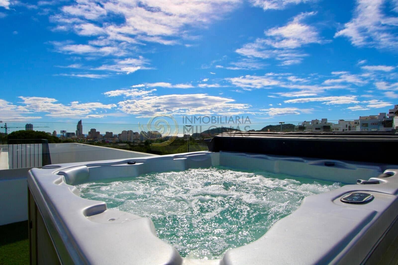 3 bedroom Villa for sale in Finestrat with pool garage - € 799,000 (Ref: 9341297)