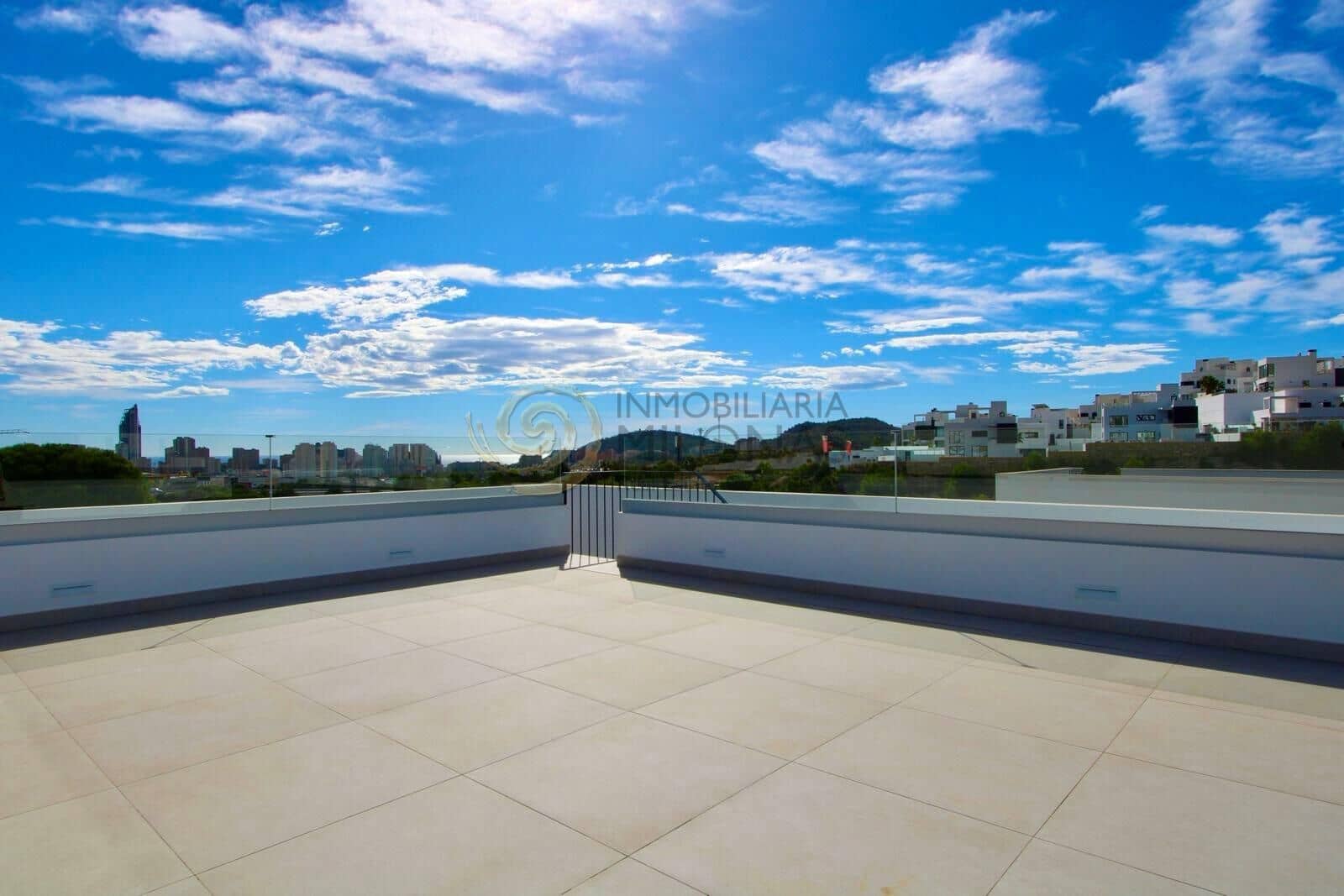 3 bedroom Villa for sale in Finestrat with pool garage - € 799,000 (Ref: 9341297)