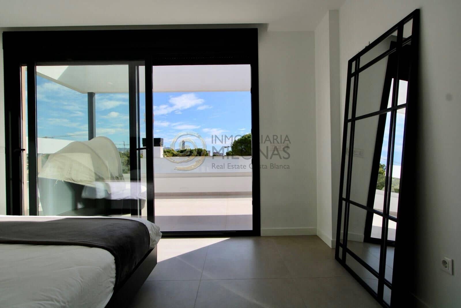 3 bedroom Villa for sale in Finestrat with pool garage - € 799,000 (Ref: 9341297)