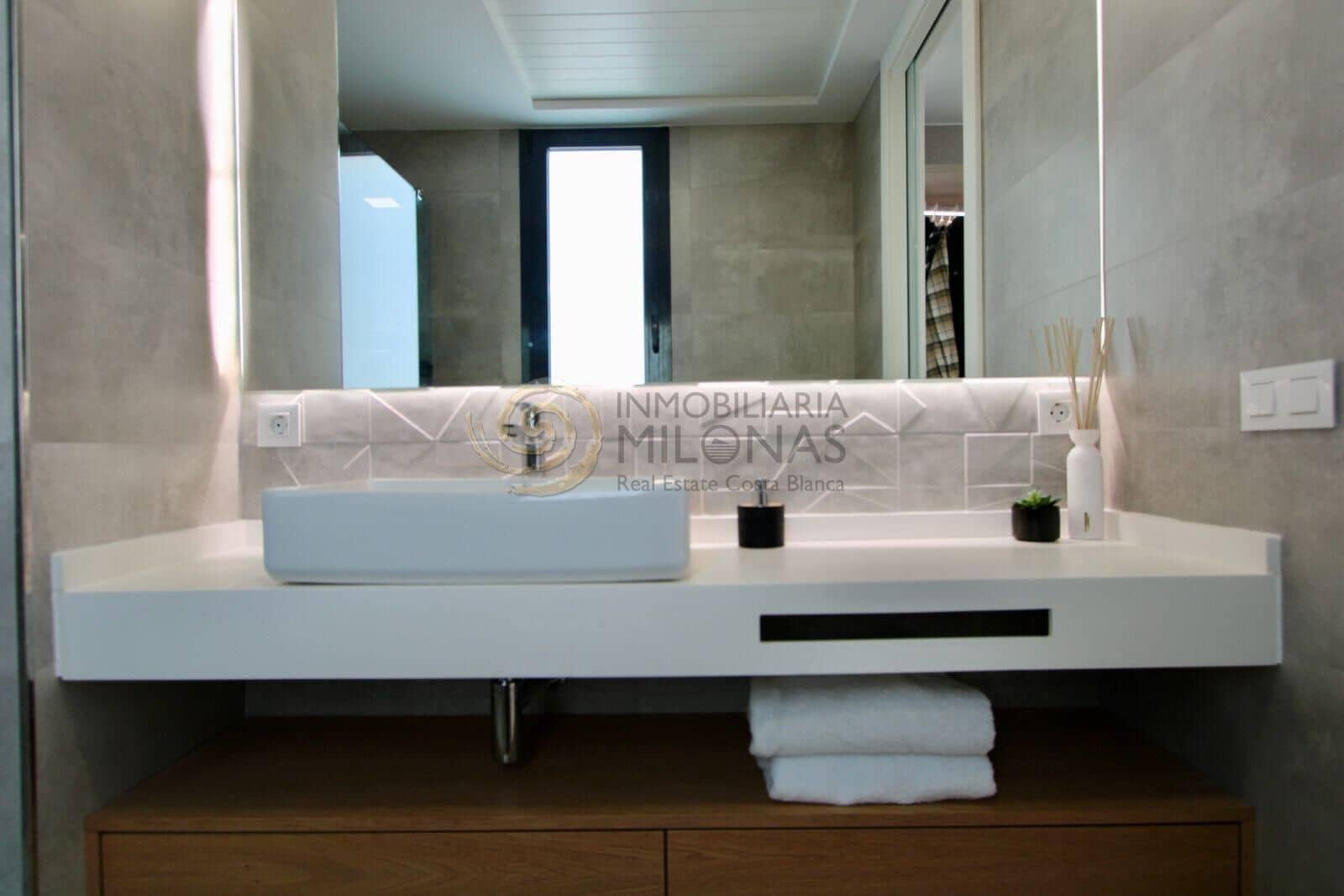 3 bedroom Villa for sale in Finestrat with pool garage - € 799,000 (Ref: 9341297)