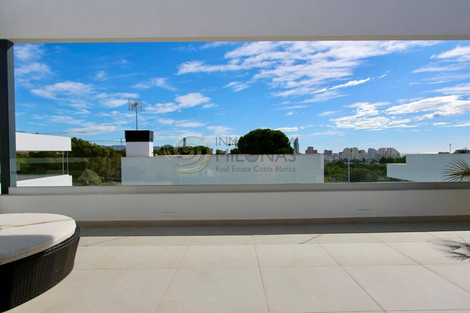 3 bedroom Villa for sale in Finestrat with pool garage - € 799,000 (Ref: 9341297)