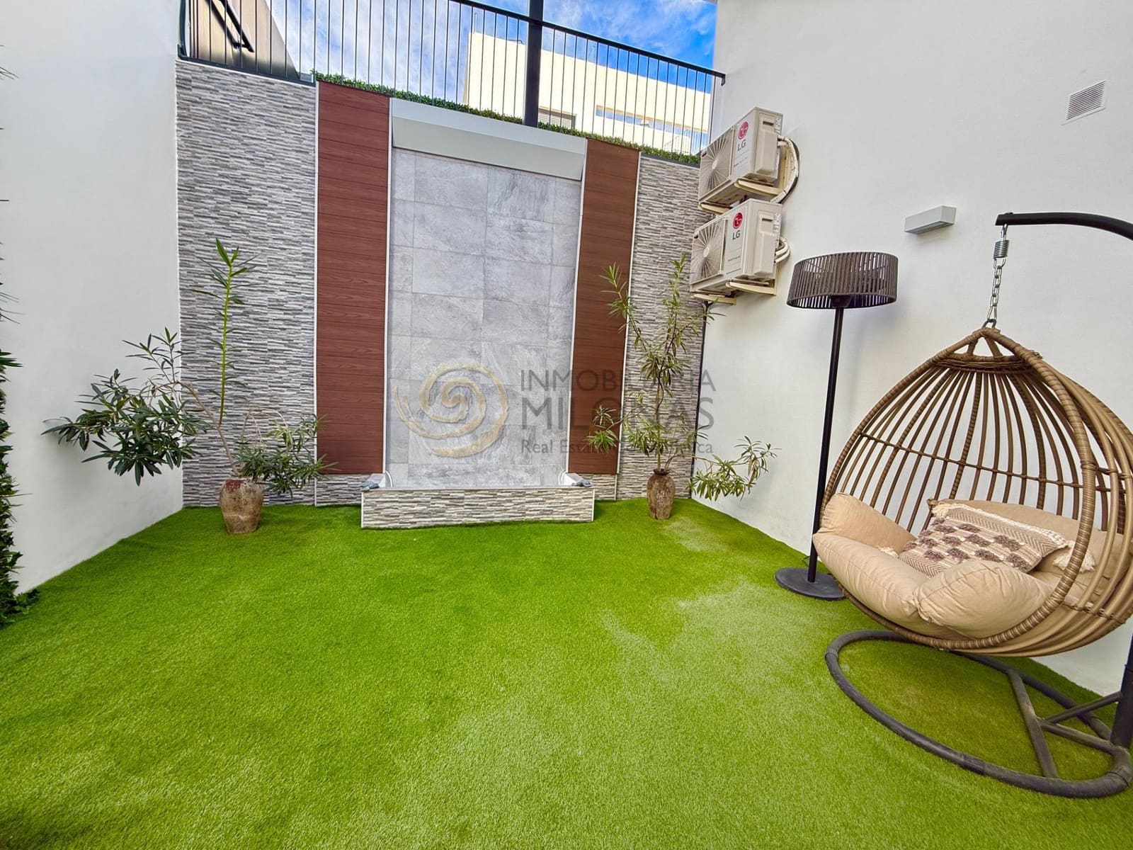 3 bedroom Villa for sale in Finestrat with pool garage - € 799,000 (Ref: 9341297)