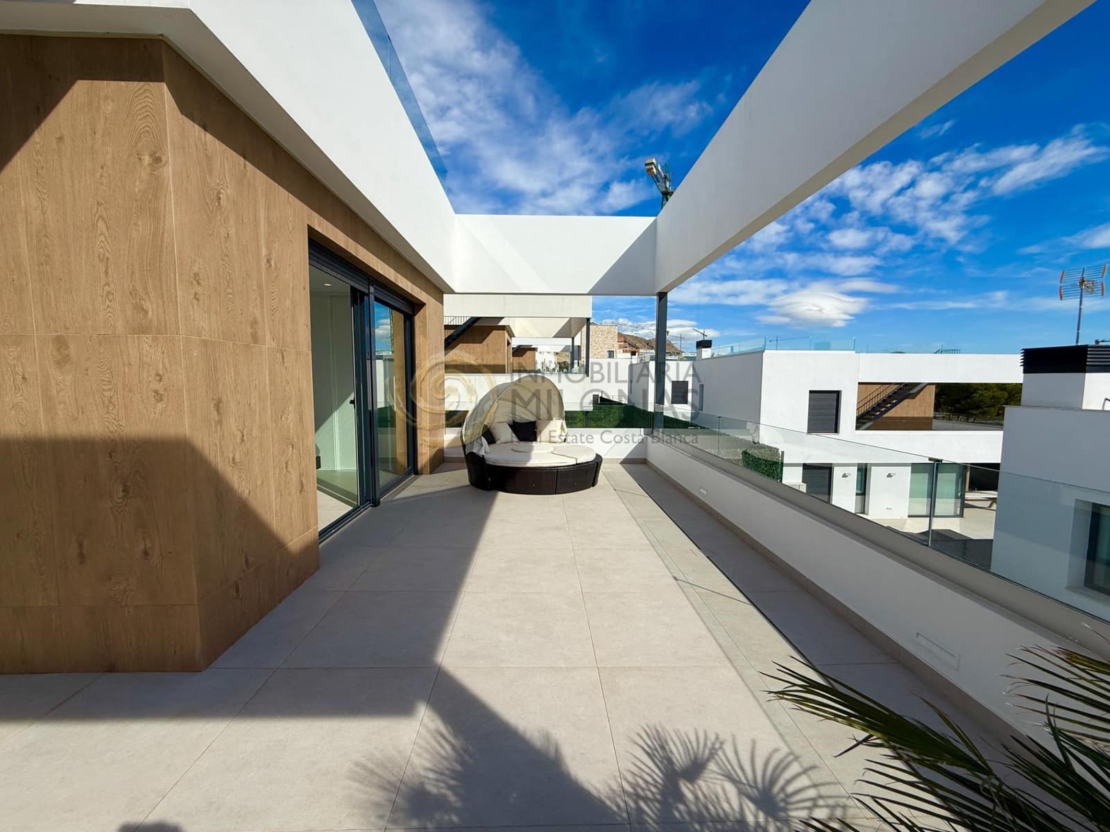 3 bedroom Villa for sale in Finestrat with pool garage - € 799,000 (Ref: 9341297)