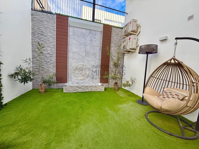 Chalet de 3 habitaciones en Finestrat en venta con piscina garaje - 799.000 € (Ref: 9341297)