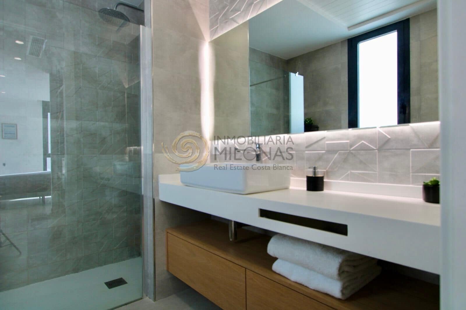 3 bedroom Villa for sale in Finestrat with pool garage - € 799,000 (Ref: 9341297)