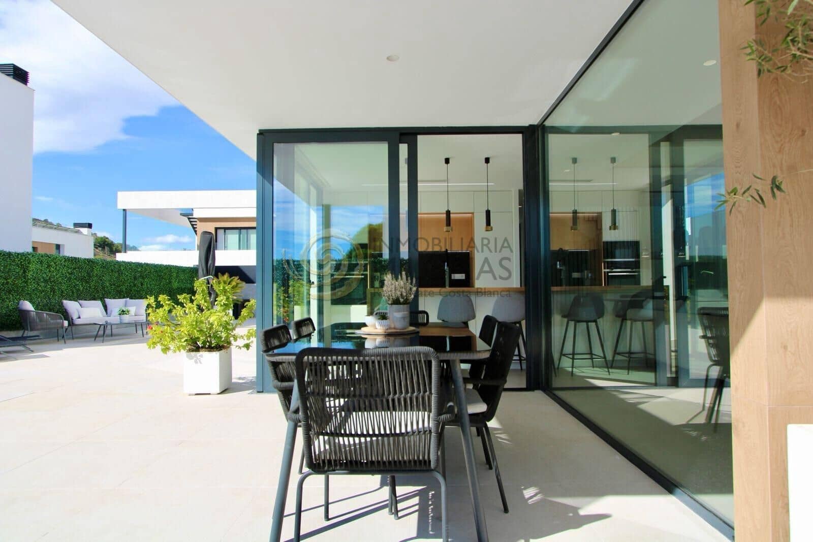 3 bedroom Villa for sale in Finestrat with pool garage - € 799,000 (Ref: 9341297)