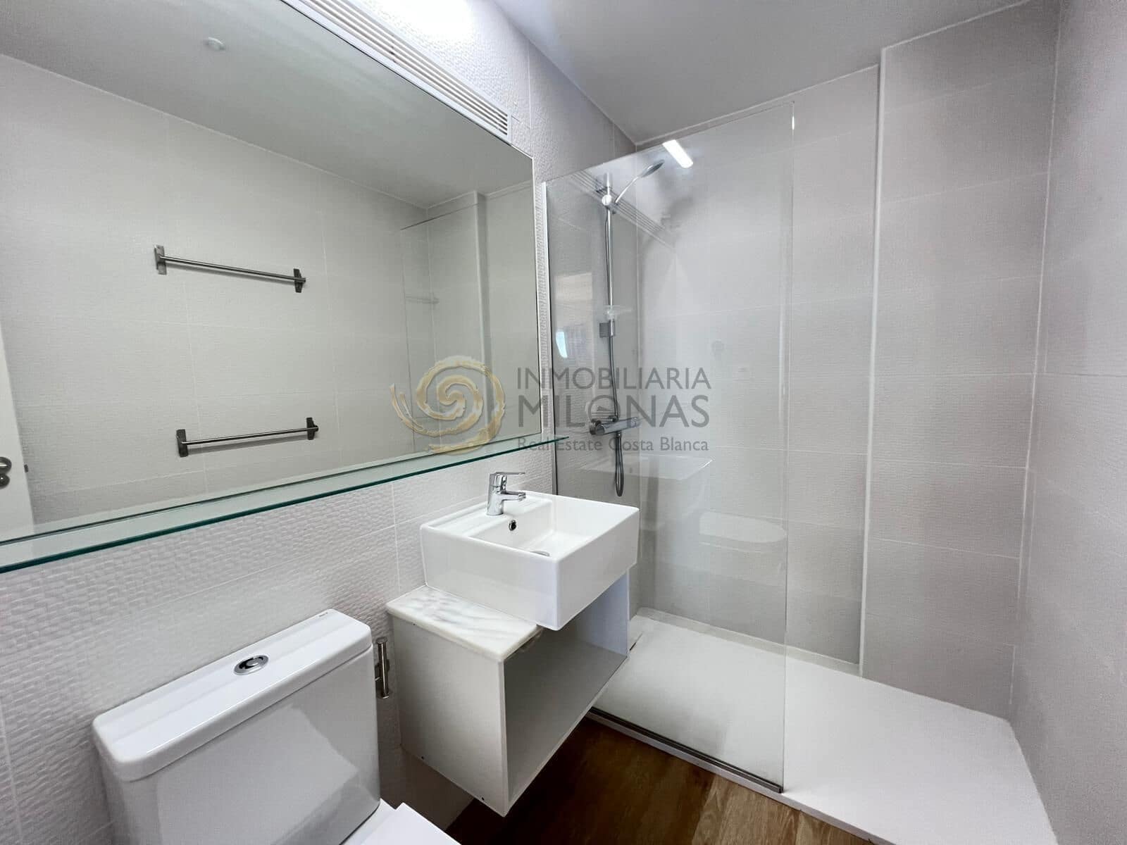 1 quarto Apartamento para venda em Benidorm com piscina - 209 000 € (Ref: 9375405)