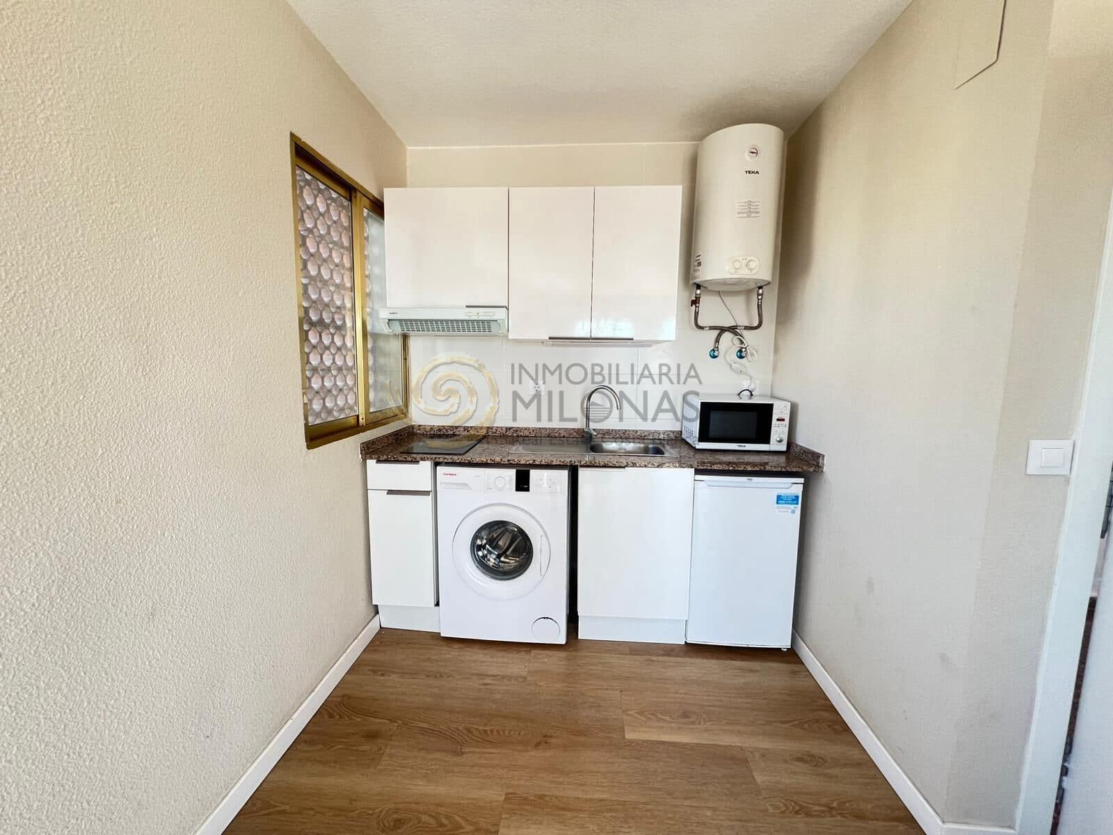 1 quarto Apartamento para venda em Benidorm com piscina - 209 000 € (Ref: 9375405)