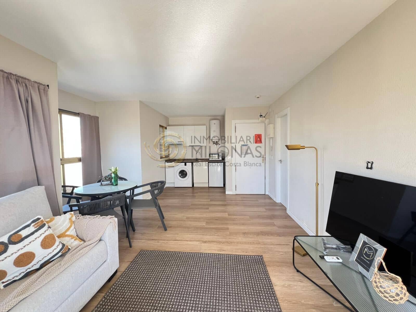 1 makuuhuone Huoneisto myytävänä paikassa Benidorm mukana uima-altaan - 195 000 € (Ref: 9375406)