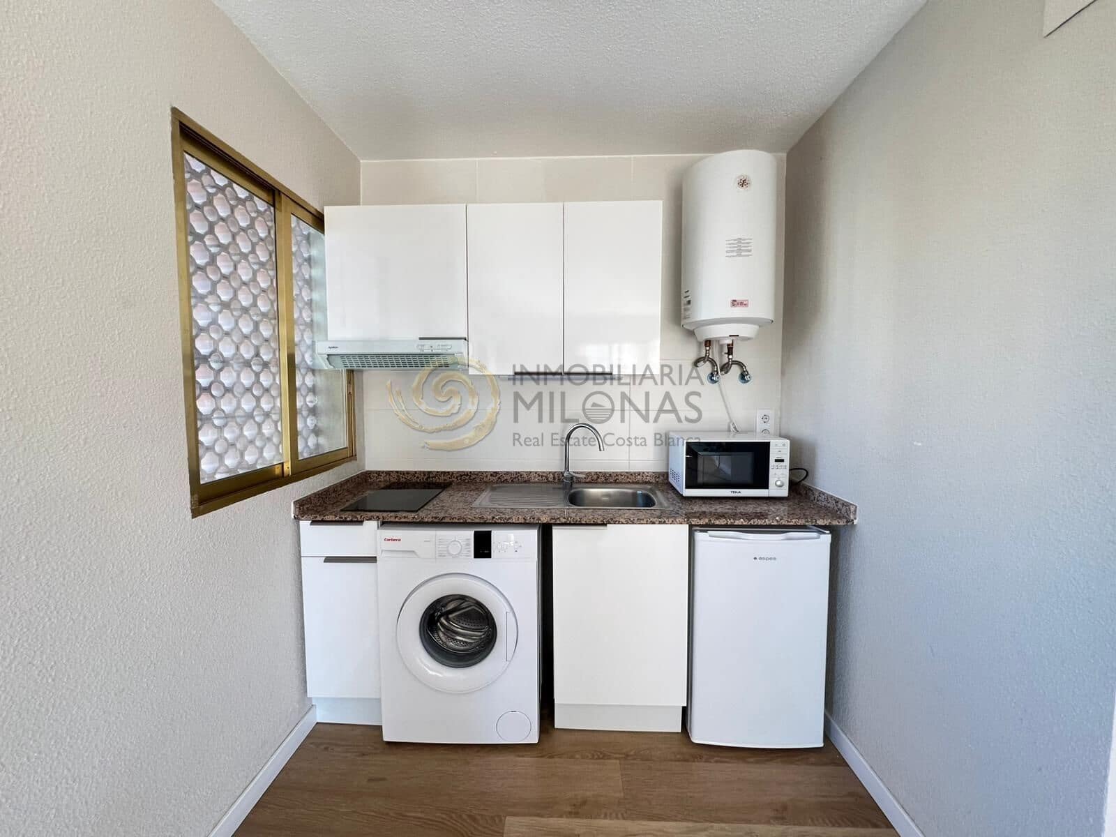 1 makuuhuone Huoneisto myytävänä paikassa Benidorm mukana uima-altaan - 195 000 € (Ref: 9375406)