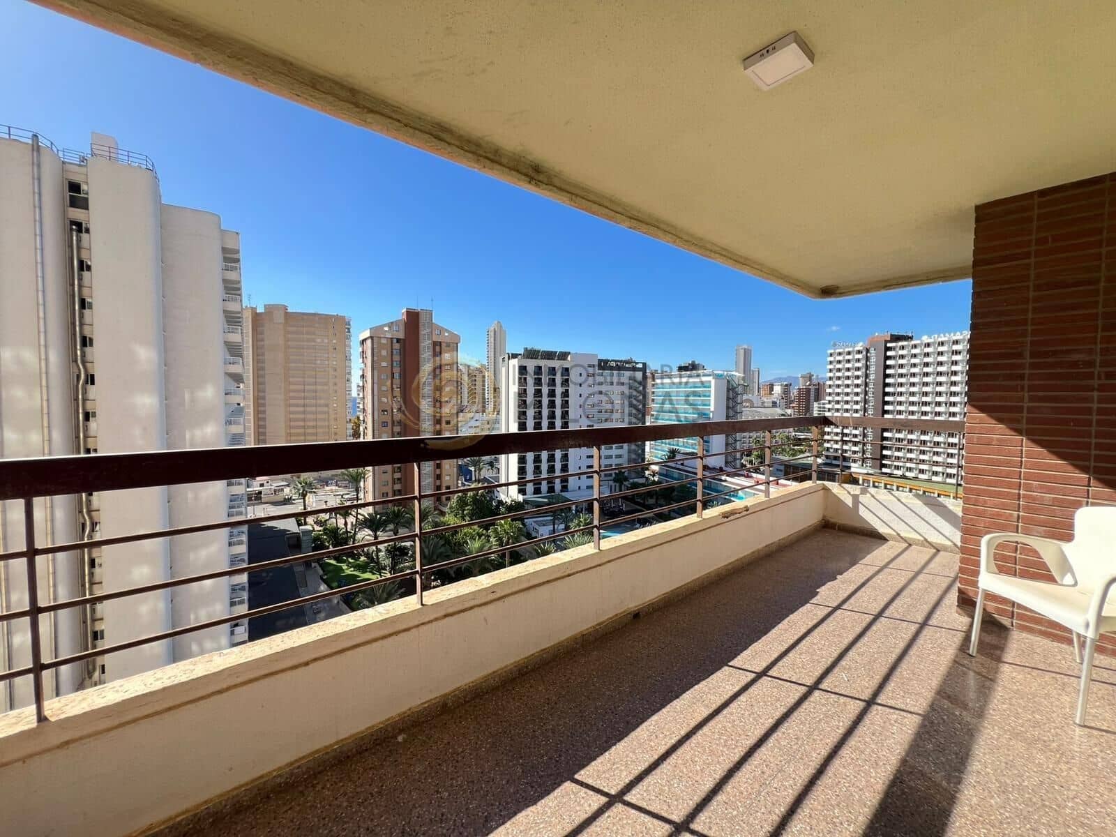 1 makuuhuone Huoneisto myytävänä paikassa Benidorm mukana uima-altaan - 195 000 € (Ref: 9375406)