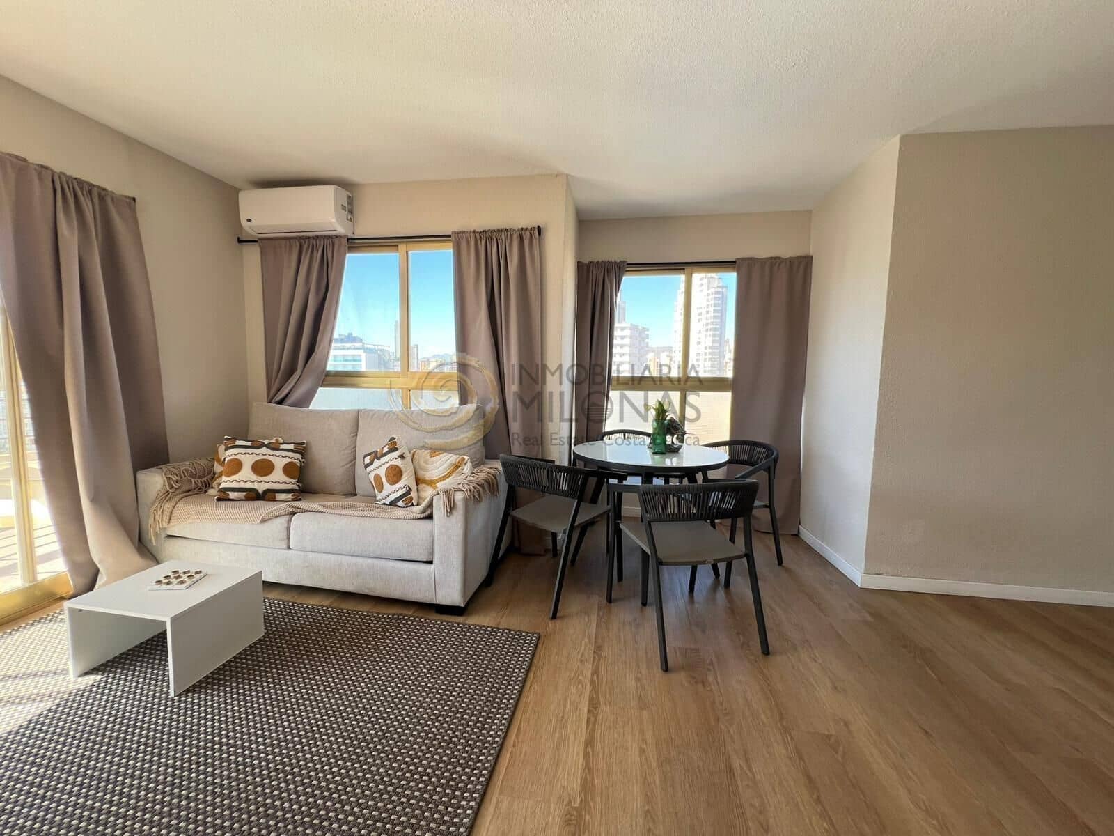 1 makuuhuone Huoneisto myytävänä paikassa Benidorm mukana uima-altaan - 195 000 € (Ref: 9375406)