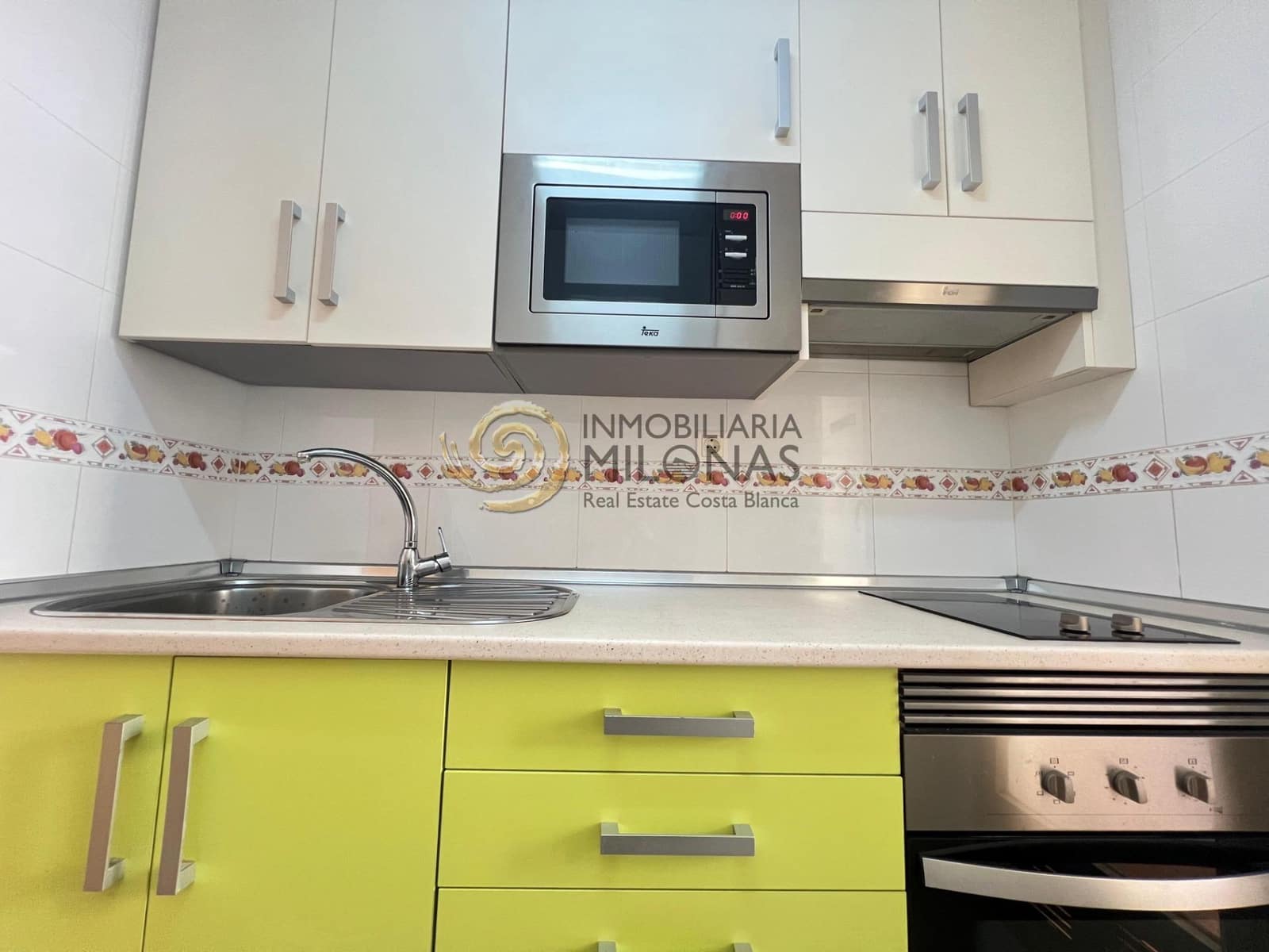 1 bedroom Apartment for sale in Benidorm with pool - € 169,680 (Ref: 9385708)