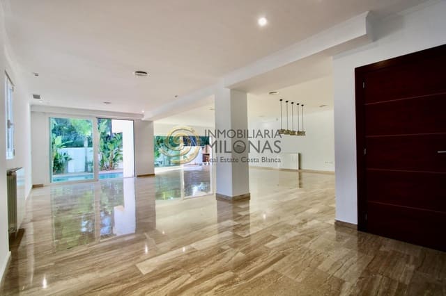 5 soverom Villa til leie i Benidorm med svømmebasseng - € 3 000 (Ref: 9385709)