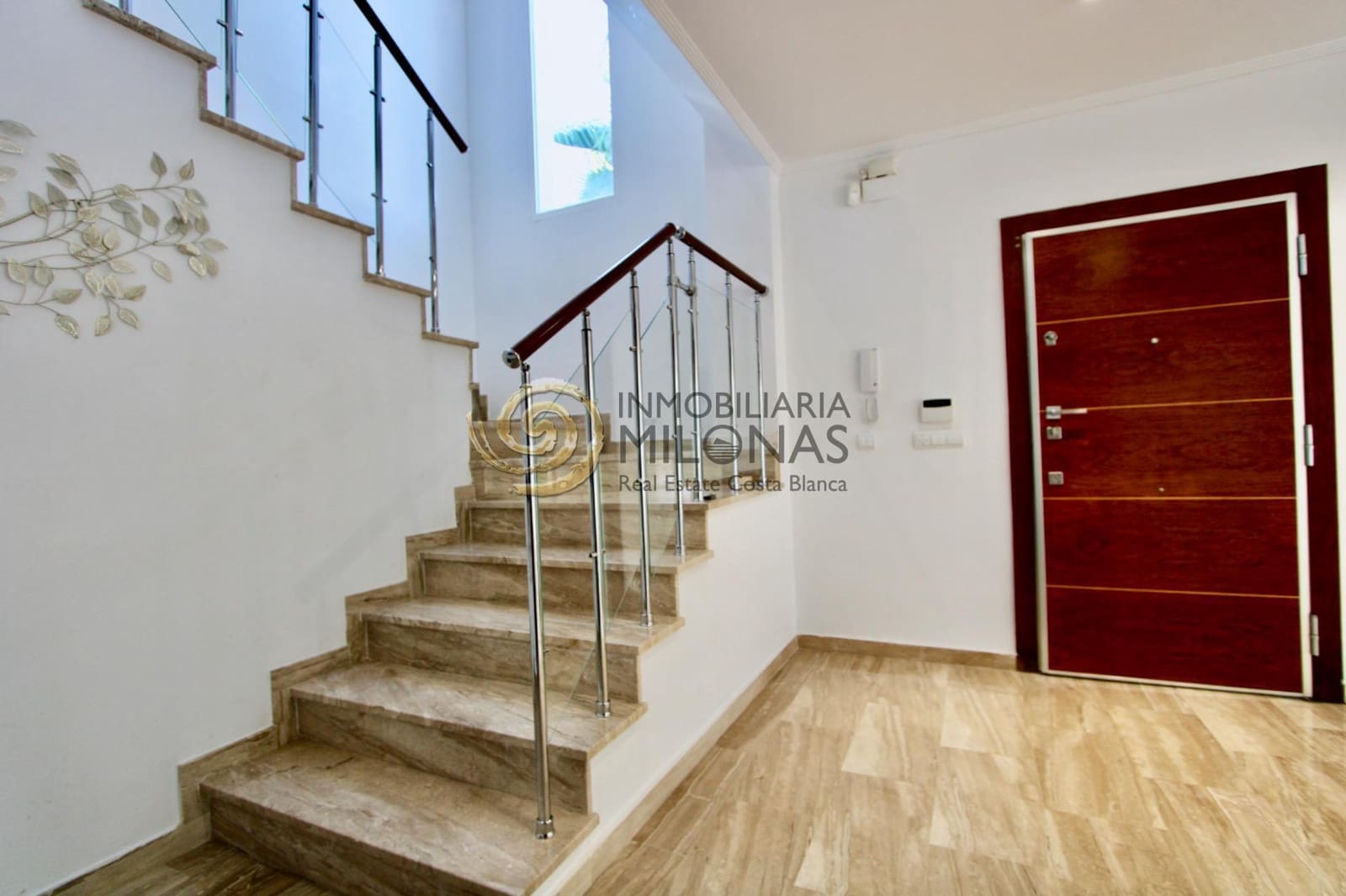 5 soverom Villa til leie i Benidorm med svømmebasseng - € 3 000 (Ref: 9385709)