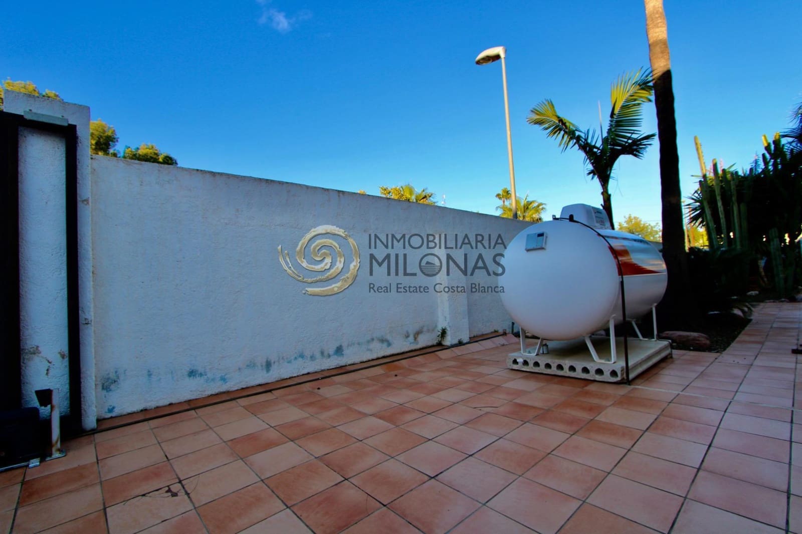 5 soverom Villa til leie i Benidorm med svømmebasseng - € 3 000 (Ref: 9385709)