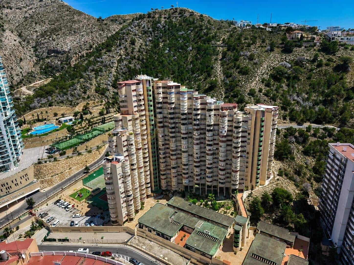 1 bedroom Flat for sale in Benidorm with pool garage - € 189,000 (Ref: 9390982)