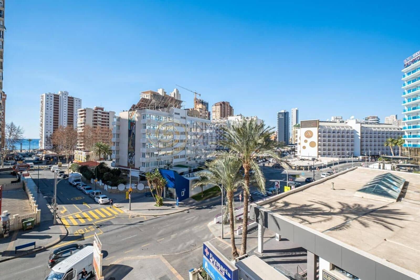 2 sypialnia Apartament do wynajęcia w Benidorm z basenem - 1 200 € (Ref: 9401233)