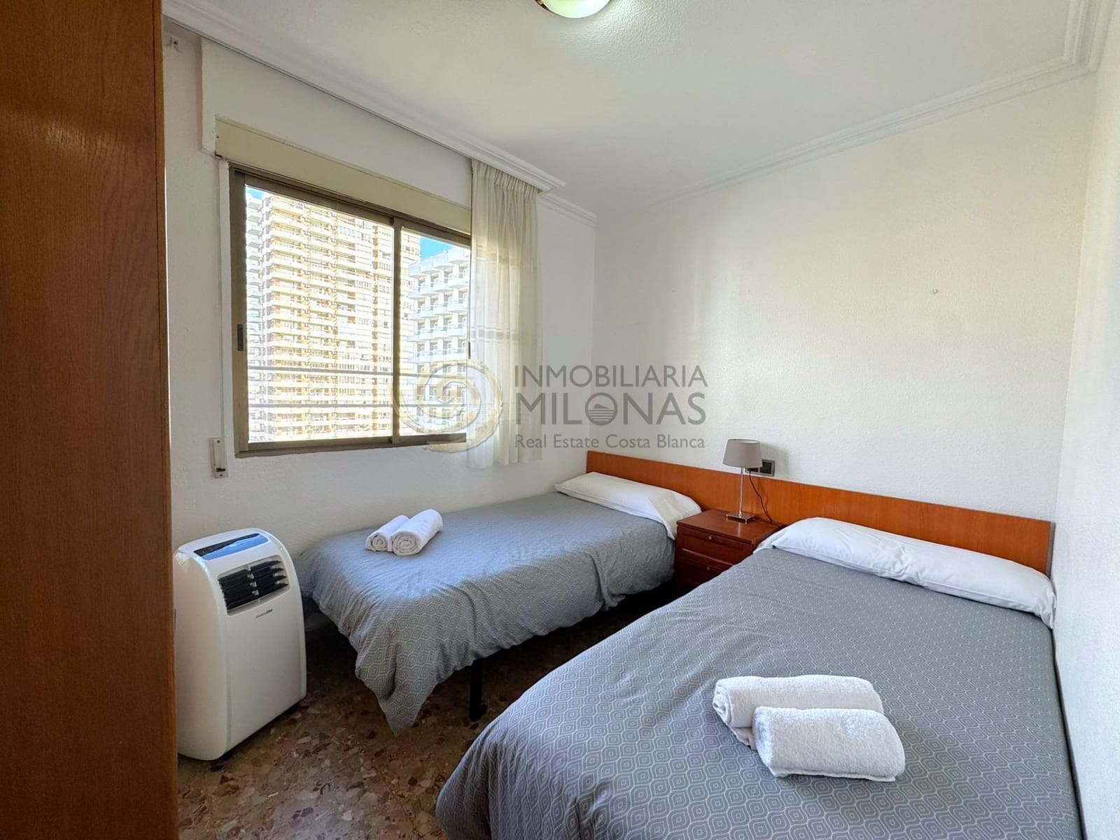 2 sypialnia Apartament do wynajęcia w Benidorm z basenem - 1 200 € (Ref: 9401233)