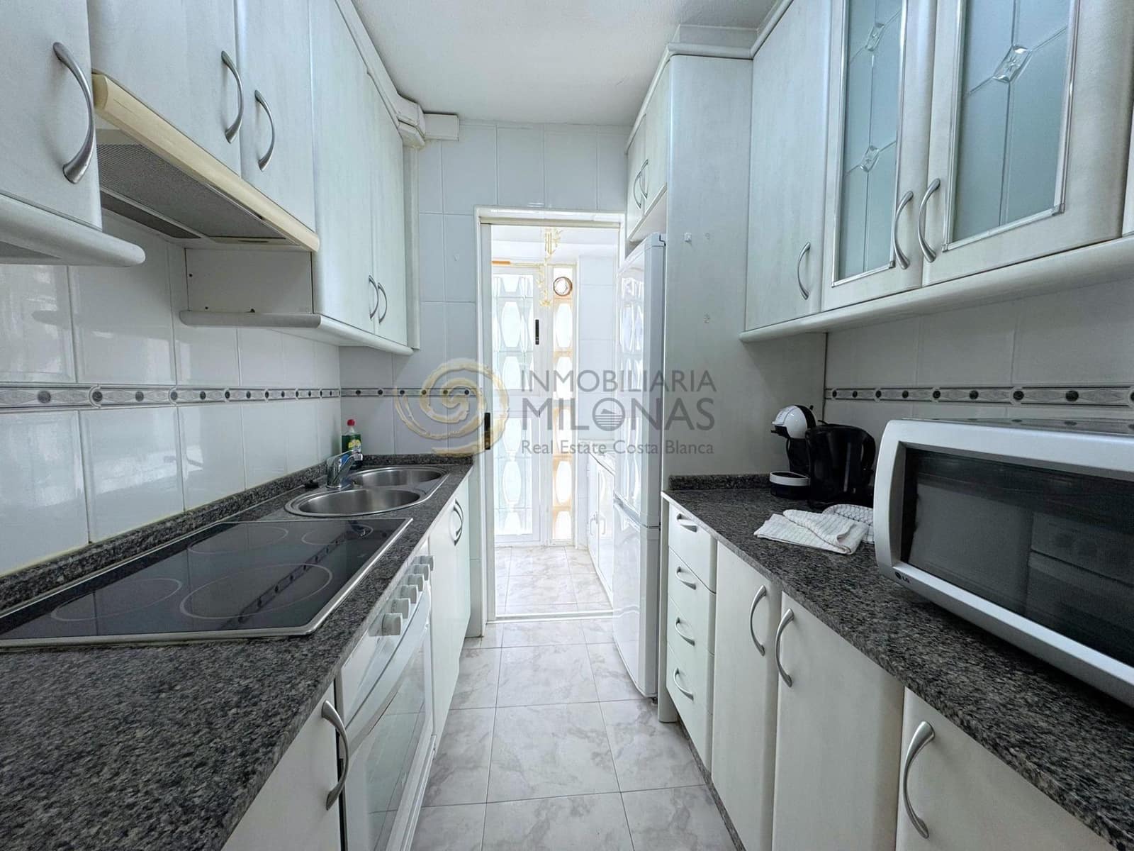 2 sypialnia Apartament do wynajęcia w Benidorm z basenem - 1 200 € (Ref: 9401233)