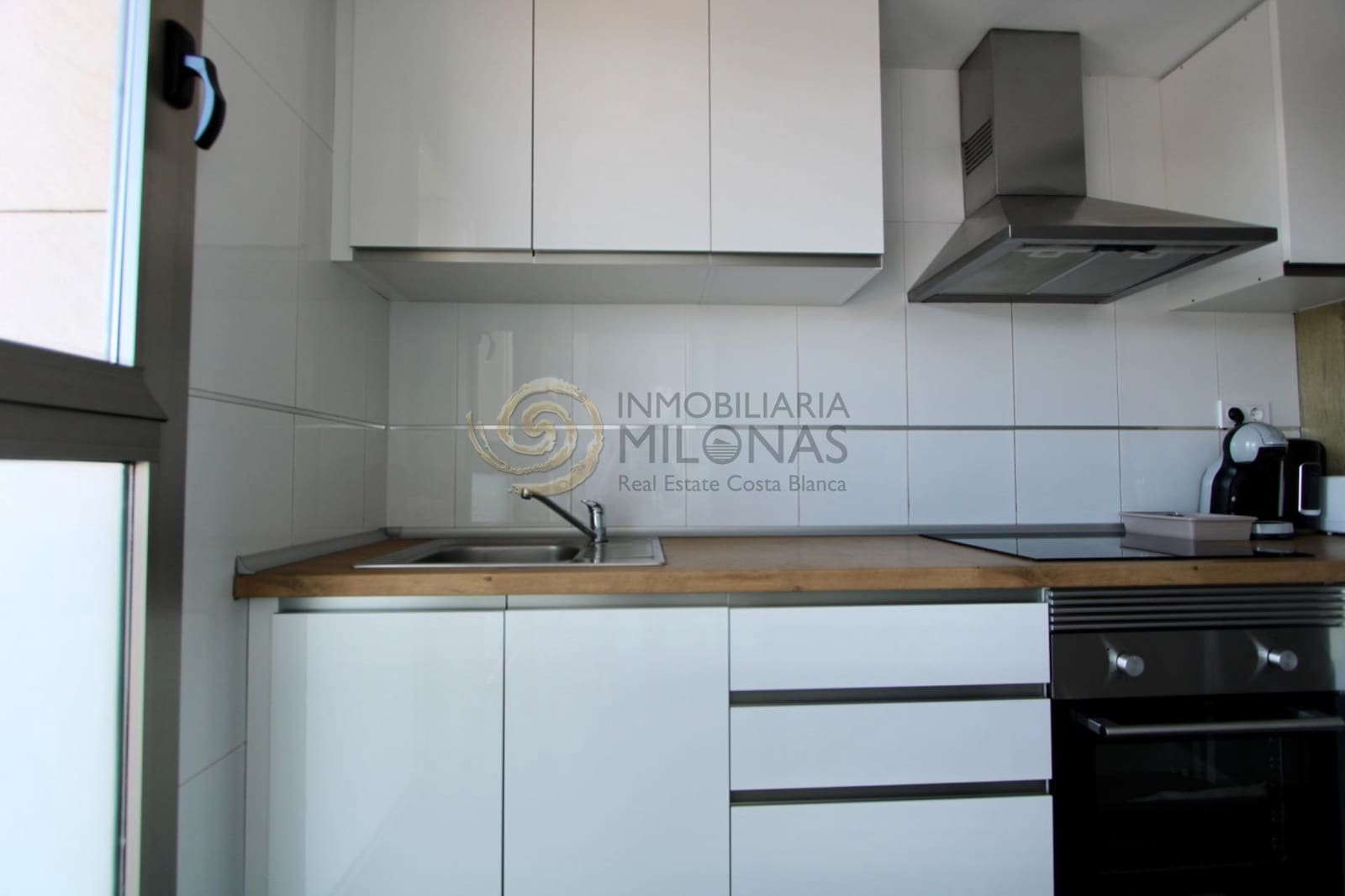 2 soveværelse Lejlighed til salg i Benidorm med swimmingpool garage - € 424.500 (Ref: 9401234)