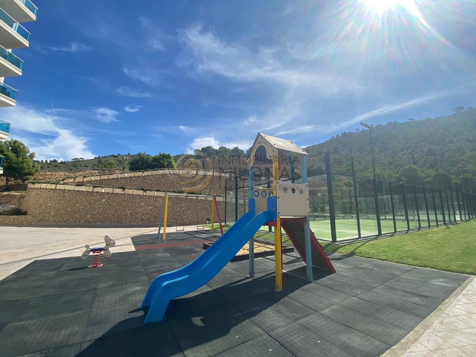 2 soveværelse Lejlighed til salg i Benidorm med swimmingpool garage - € 424.500 (Ref: 9401234)