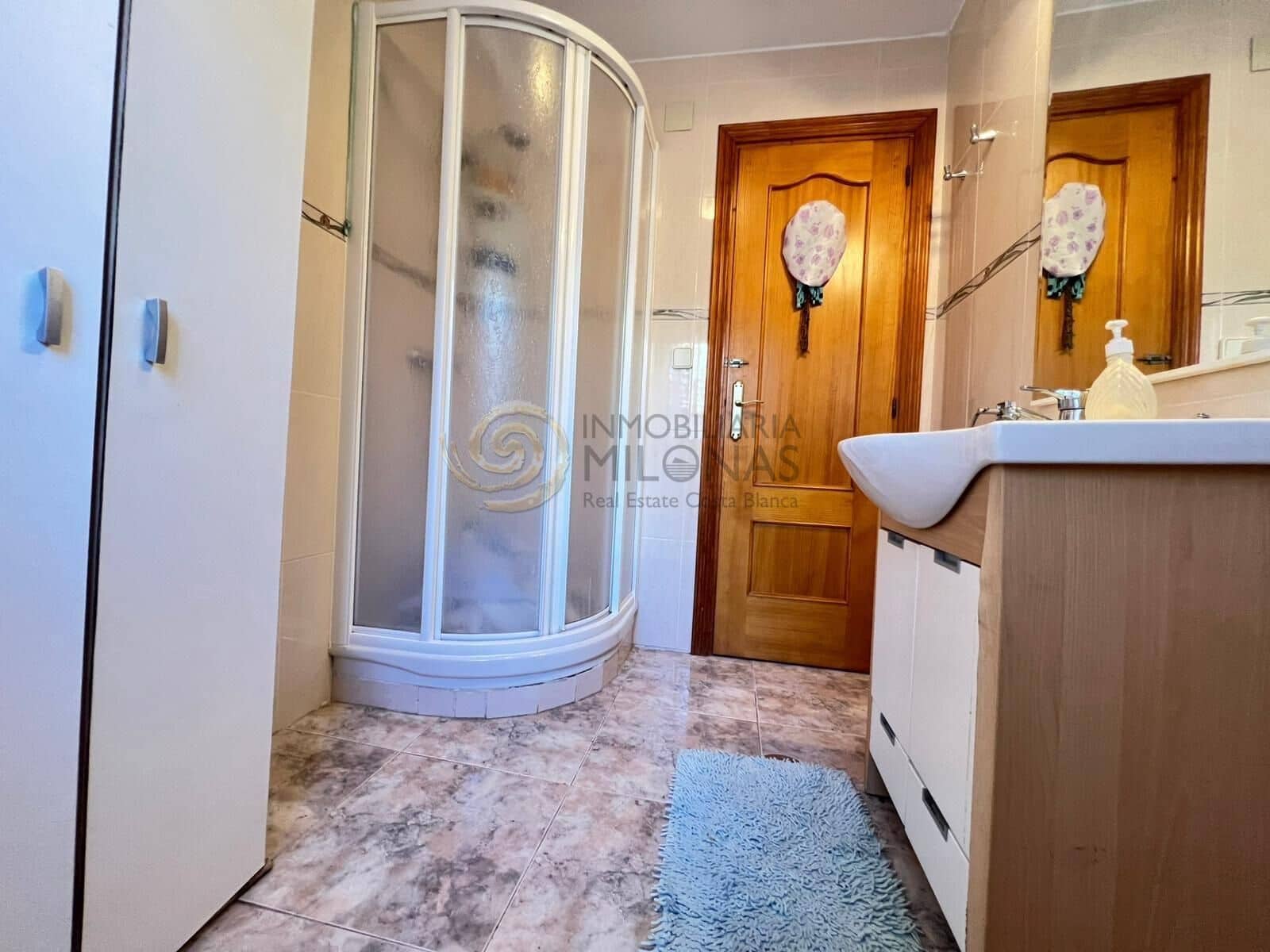 1 sypialnia Apartament na sprzedaż w Benidorm z basenem - 150 000 € (Ref: 9406715)