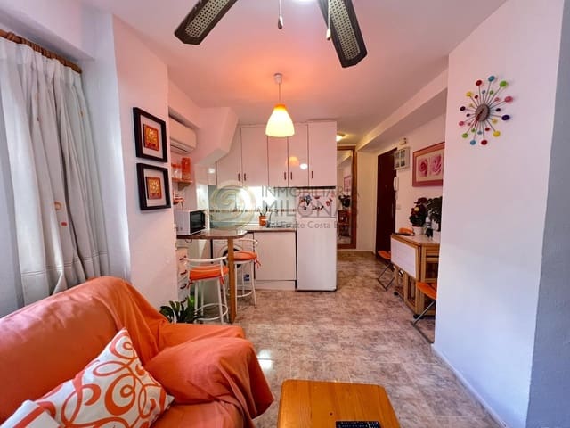 1 sypialnia Apartament na sprzedaż w Benidorm z basenem - 150 000 € (Ref: 9406715)