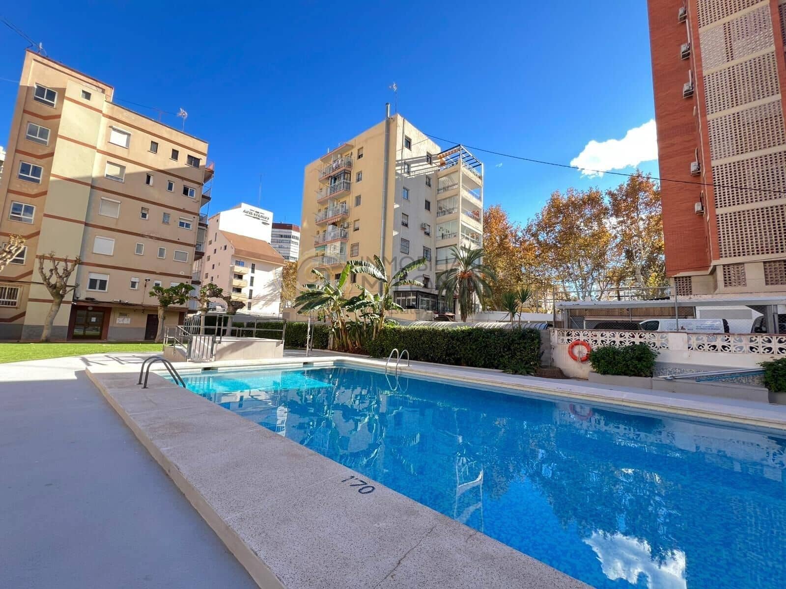 1 sypialnia Apartament na sprzedaż w Benidorm z basenem - 150 000 € (Ref: 9406715)