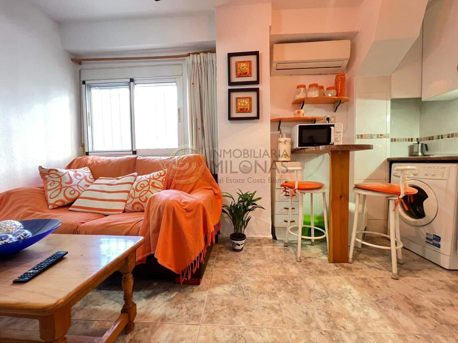 1 bedroom Apartment for sale in Benidorm with pool - € 149,900 (Ref: 9406715)