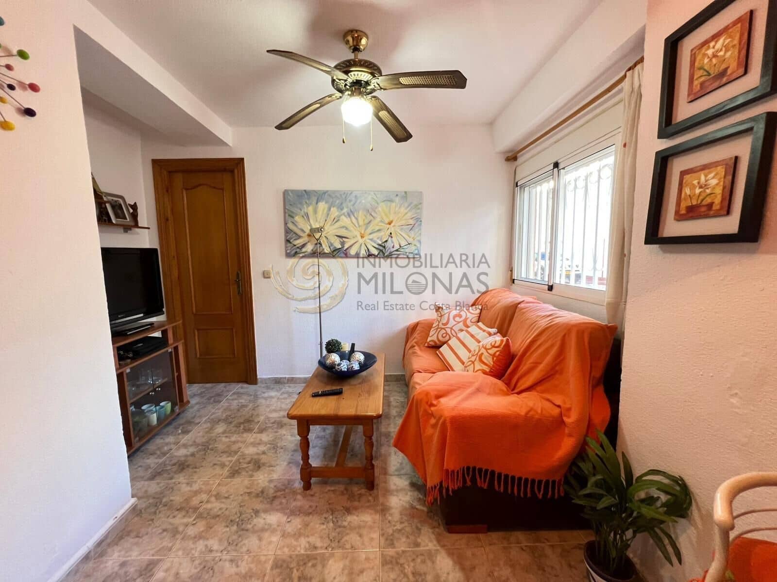 1 bedroom Apartment for sale in Benidorm with pool - € 149,900 (Ref: 9406715)