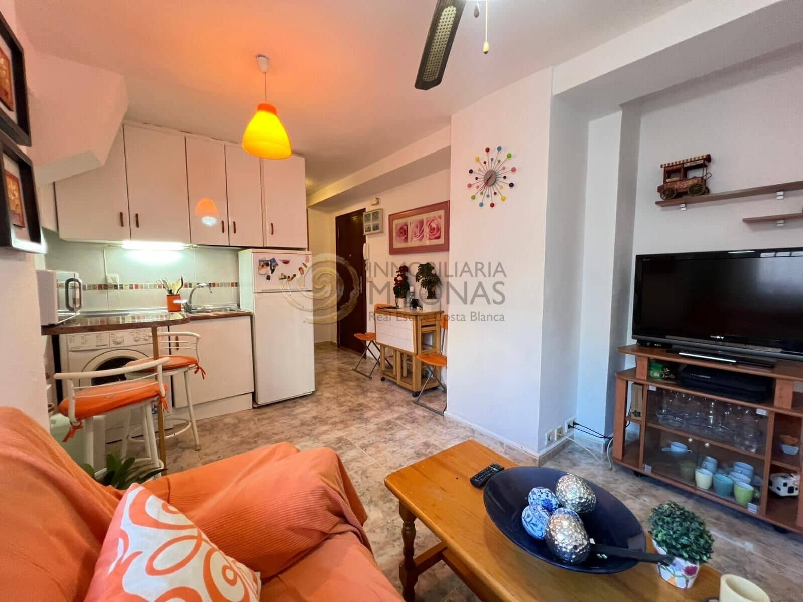 1 bedroom Apartment for sale in Benidorm with pool - € 149,900 (Ref: 9406715)