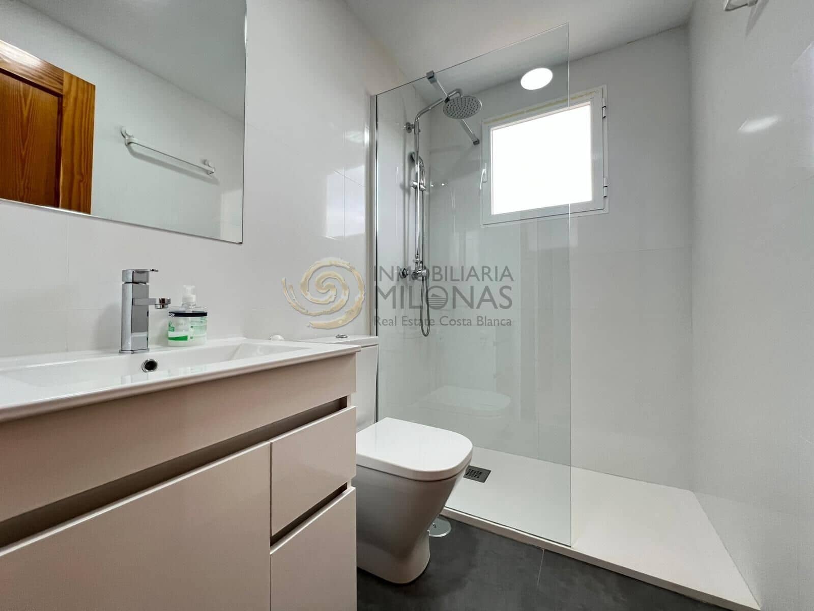 2 camera da letto Appartamento in vendita in Benidorm con piscina - 265.500 € (Rif: 9476214)