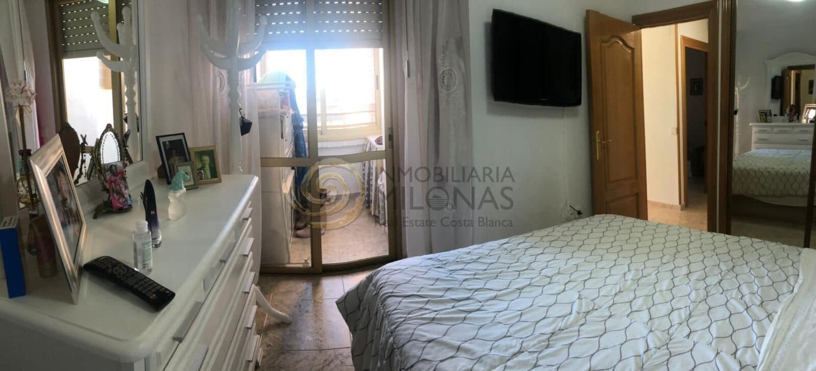 2 bedroom Apartment for rent in Benidorm with pool garage - € 1,100 (Ref: 9495369)