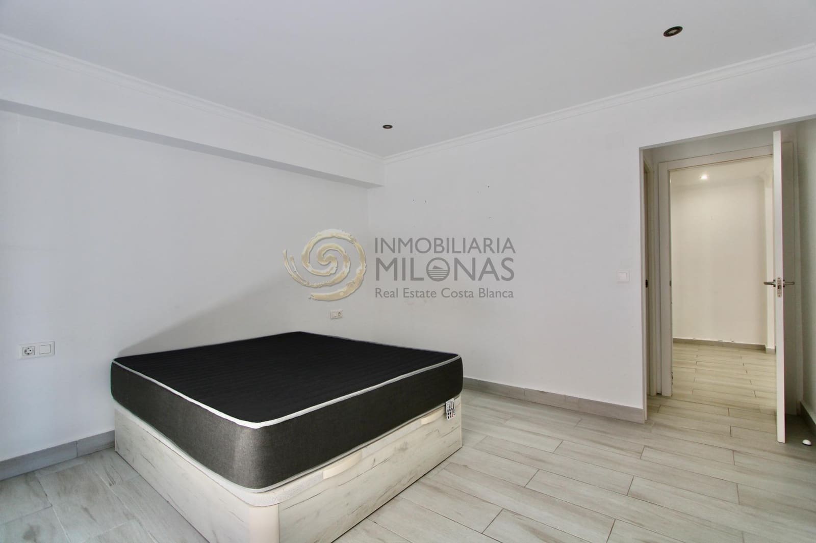 3 bedroom Flat for sale in Javea / Xabia - € 299,000 (Ref: 9543752)