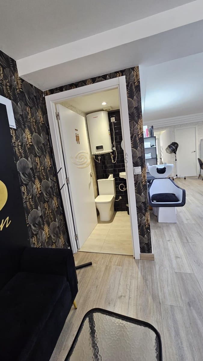 Local Commercial à louer à Benidorm - 800 € (Ref: 9596255)