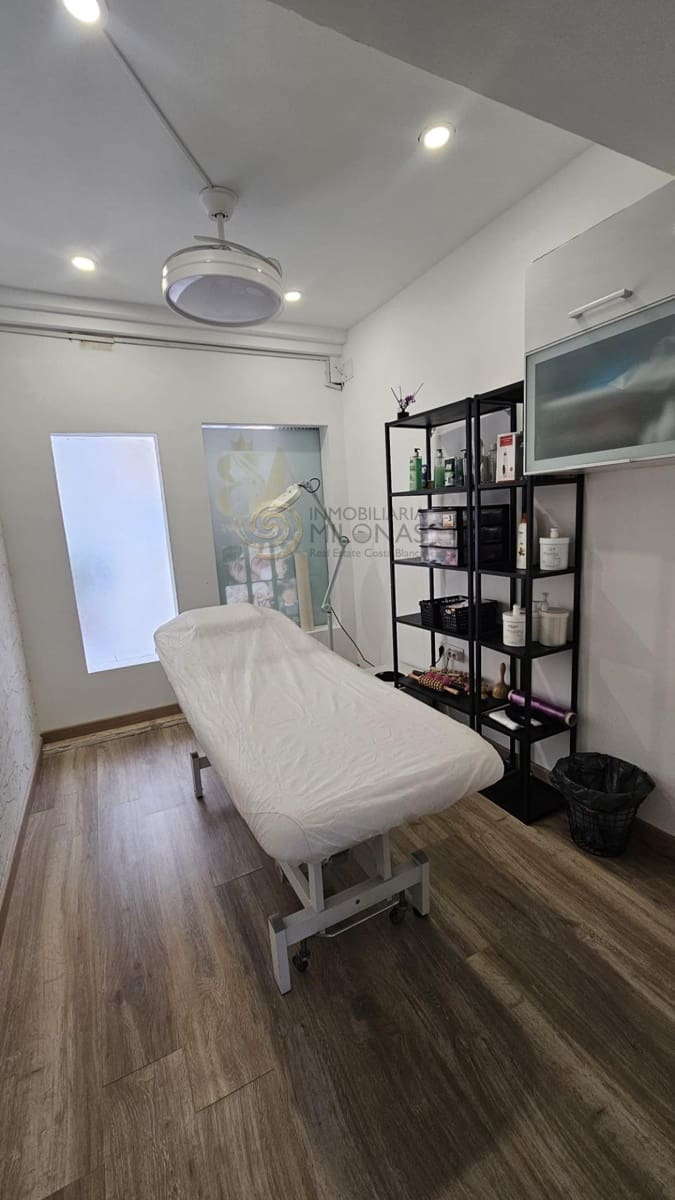 Local Commercial à louer à Benidorm - 800 € (Ref: 9596255)