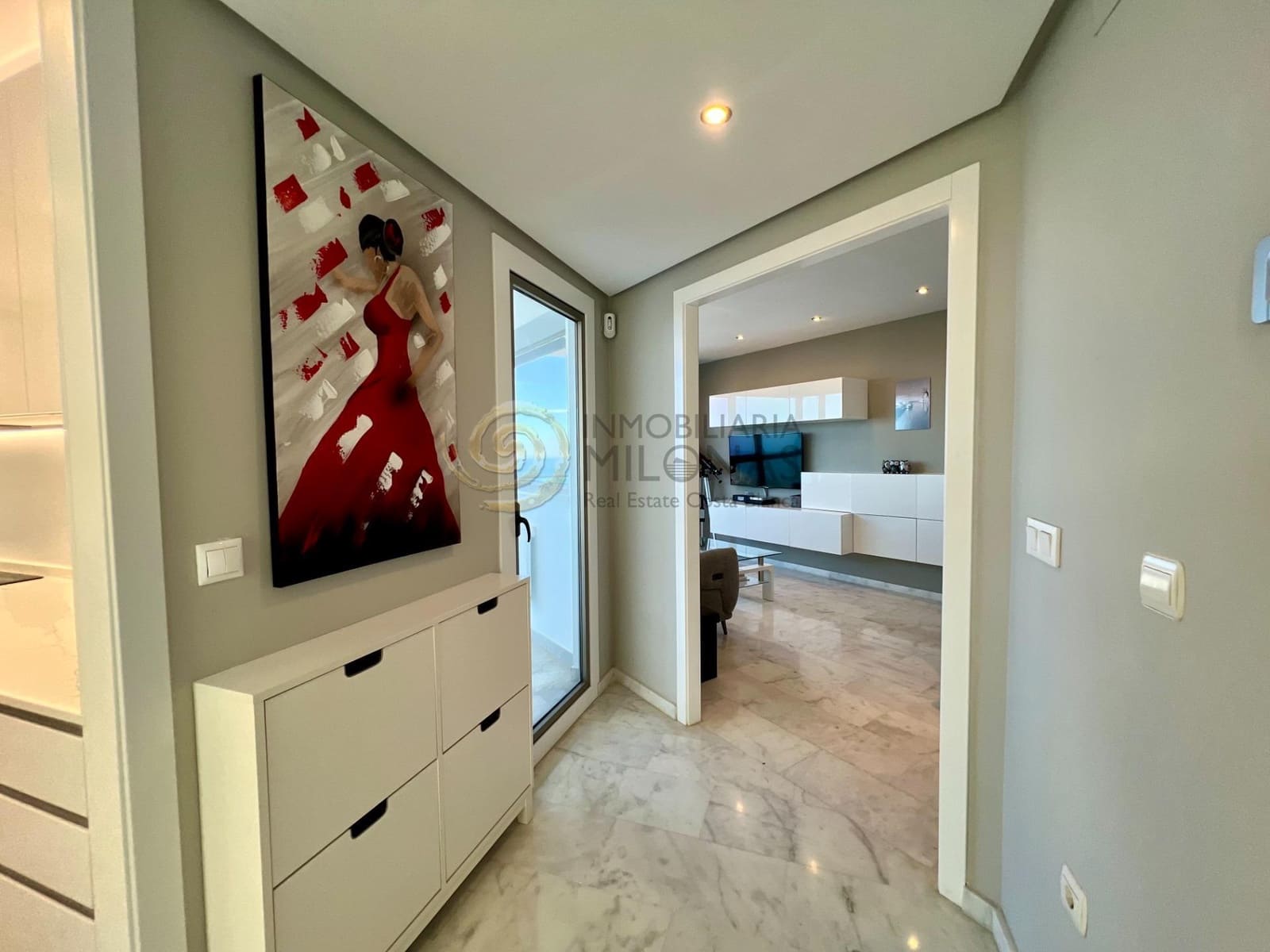 2 bedroom Apartment for sale in Benidorm with pool - € 329,000 (Ref: 9605071)