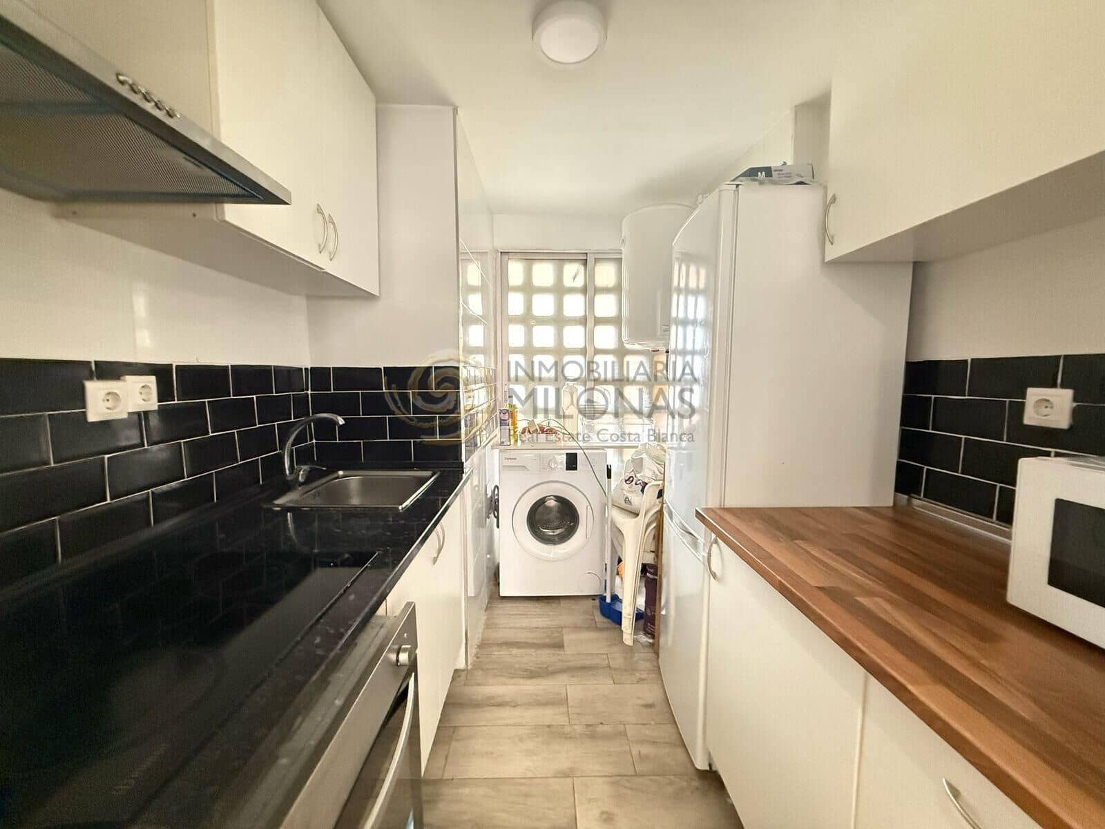 2 makuuhuone Asunto vuokrattavana paikassa Benidorm mukana uima-altaan - 1 100 € (Ref: 9608155)