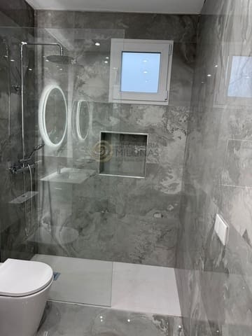 Piso de 2 habitaciones en Juzgados - Plaza de Toros, Benidorm en venta con piscina - 180.500 € (Ref: 9615625)