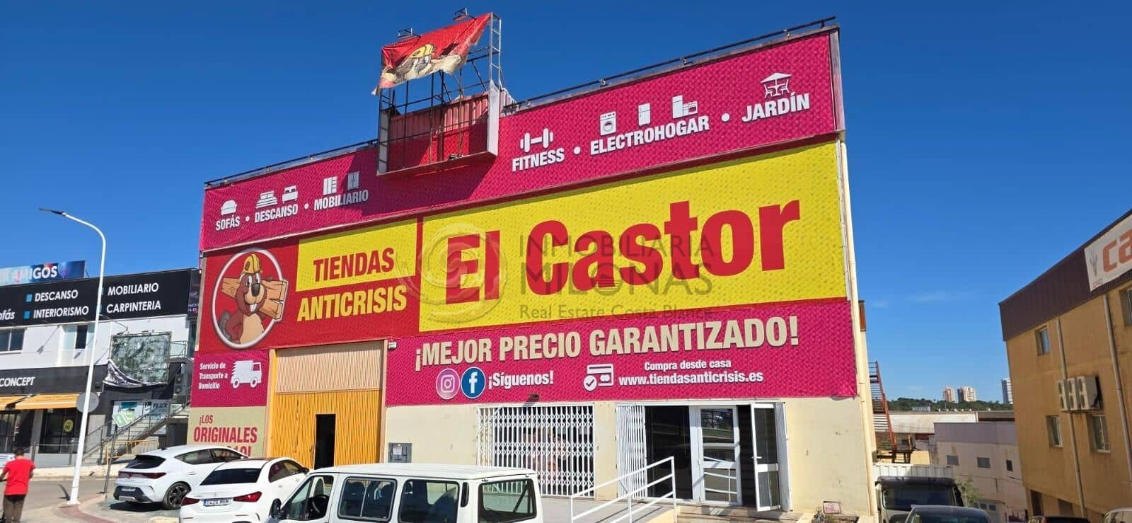 Commercieel te huur in Cala de Finestrat - € 14.000 (Ref: 9637706)