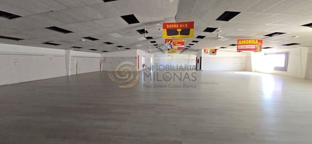 Commercieel te huur in Cala de Finestrat, Finestrat - € 14.000 (Ref: 9637706)