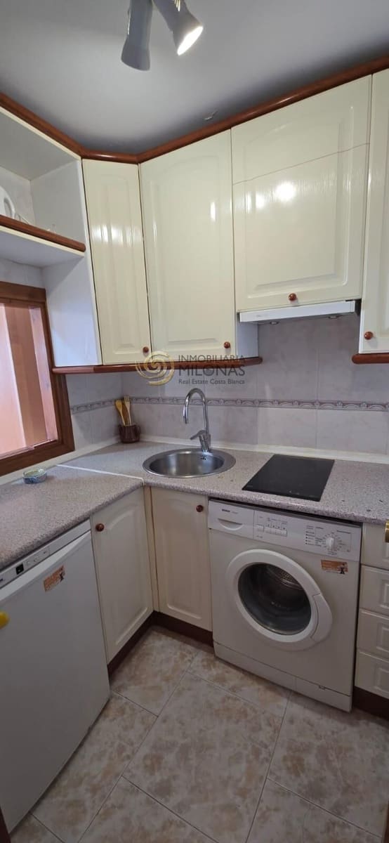 Yksiö myytävänä paikassa Benidorm mukana uima-altaan - 249 900 € (Ref: 9645125)