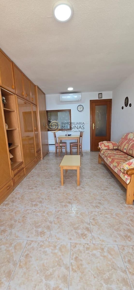 Yksiö myytävänä paikassa Benidorm mukana uima-altaan - 249 900 € (Ref: 9645125)