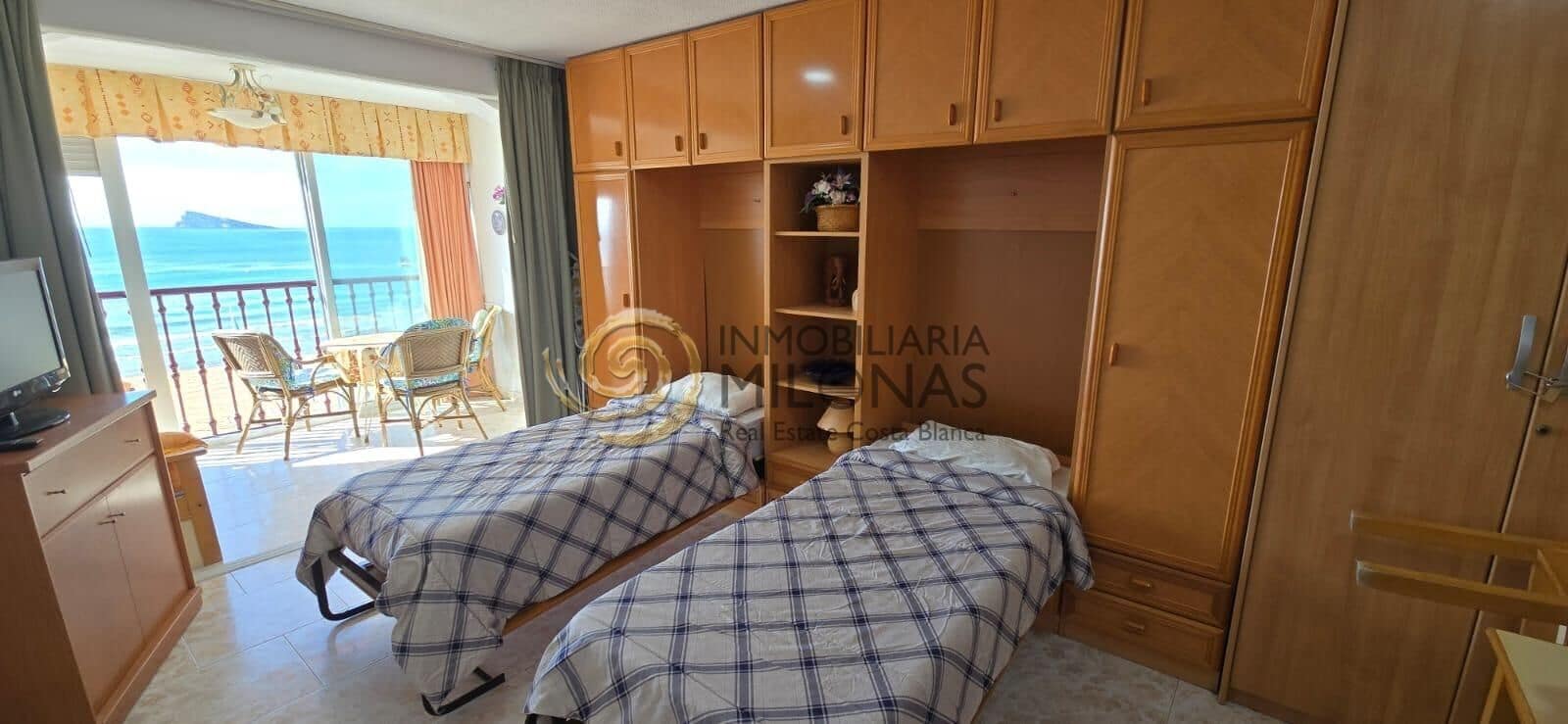 Yksiö myytävänä paikassa Benidorm mukana uima-altaan - 249 900 € (Ref: 9645125)
