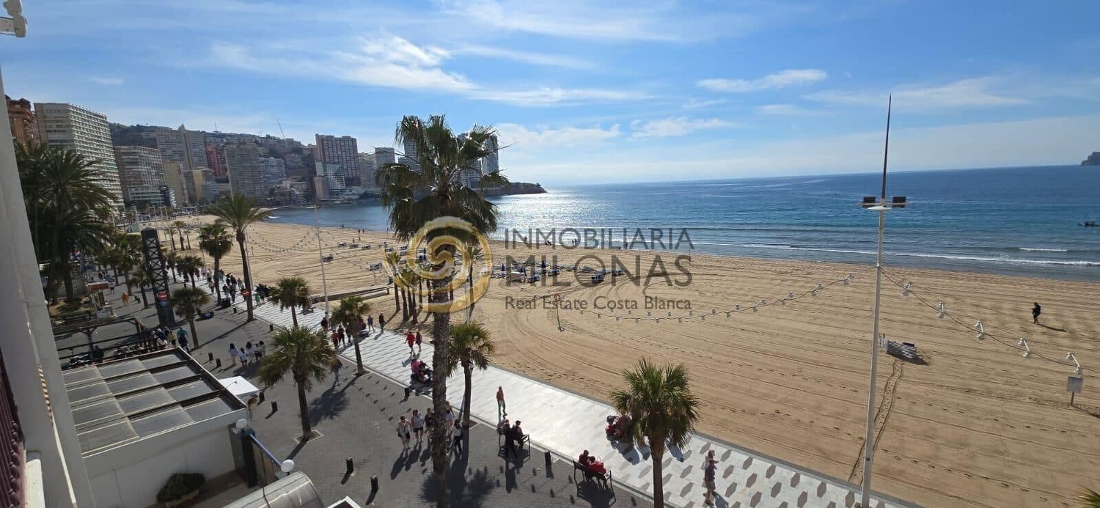 Yksiö myytävänä paikassa Benidorm mukana uima-altaan - 249 900 € (Ref: 9645125)